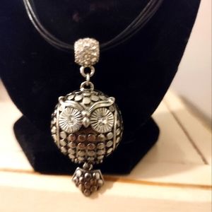 Chico's owl base necklace